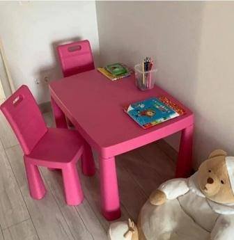 Купить столик и стульчики розове для девочки ТМ Долони
