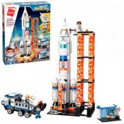 Конструктор Космическая станция 632 детали 1140 Qman